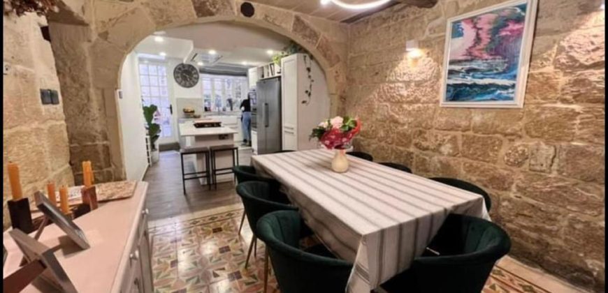 NAXXAR HOUSE OF CHARACTER