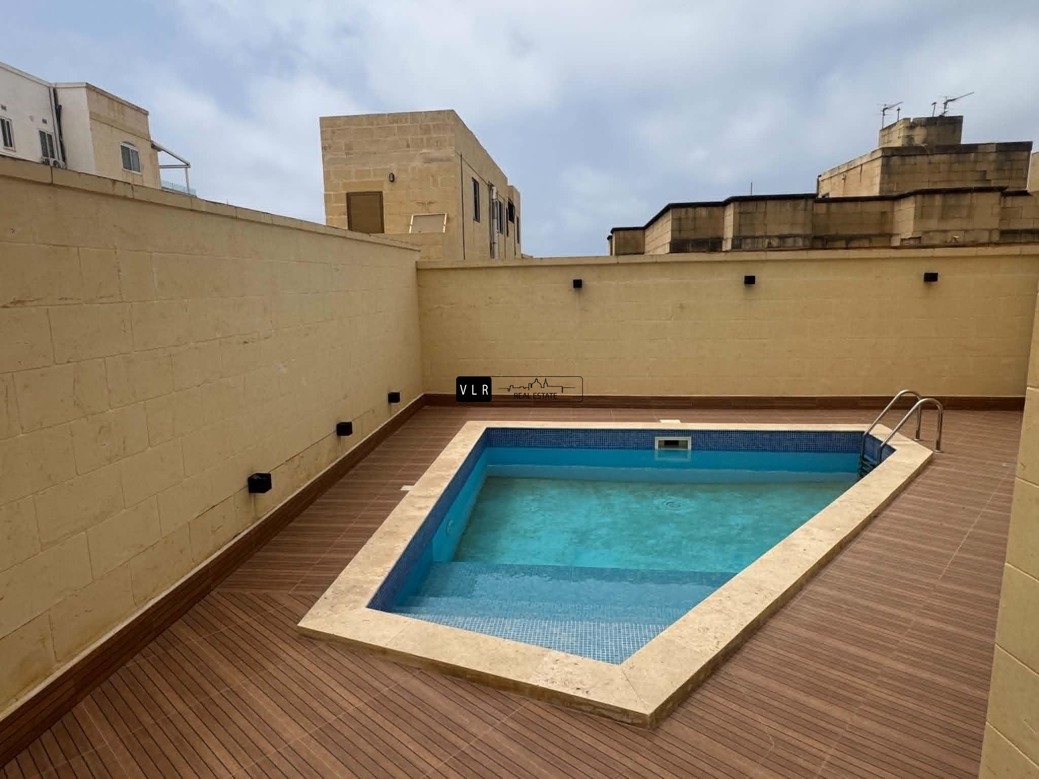 XLENDI – Semi-detached villa