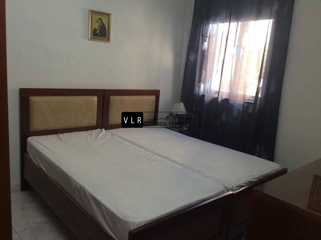 First floor apartment in the old part of St Paul’s