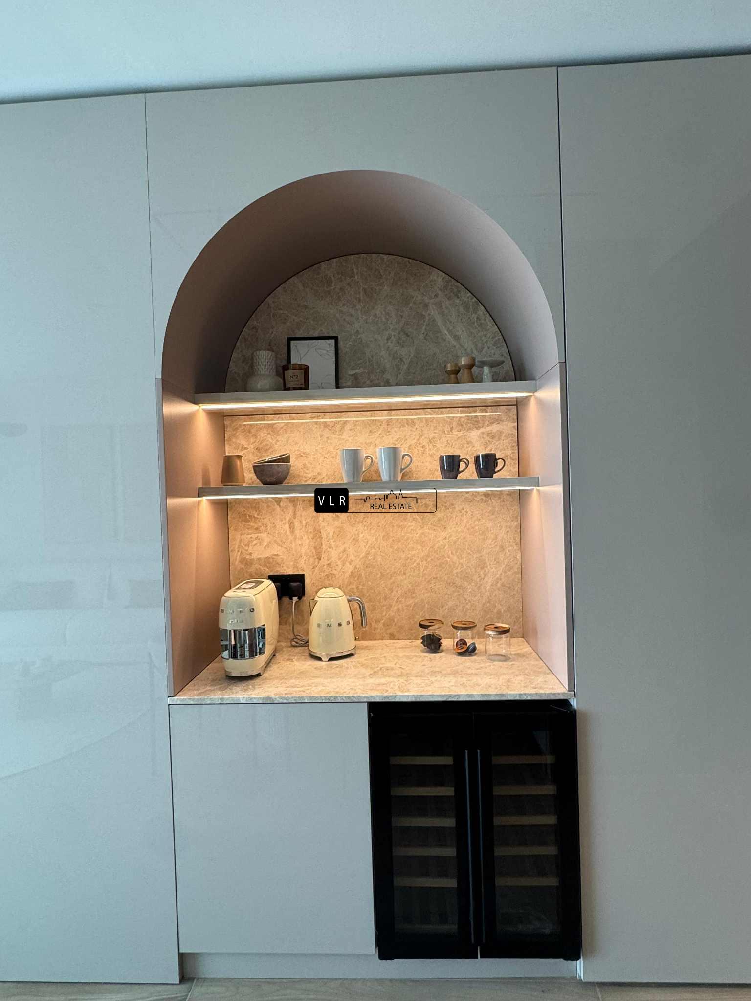 Mercury towers 29 th floor Apartment.