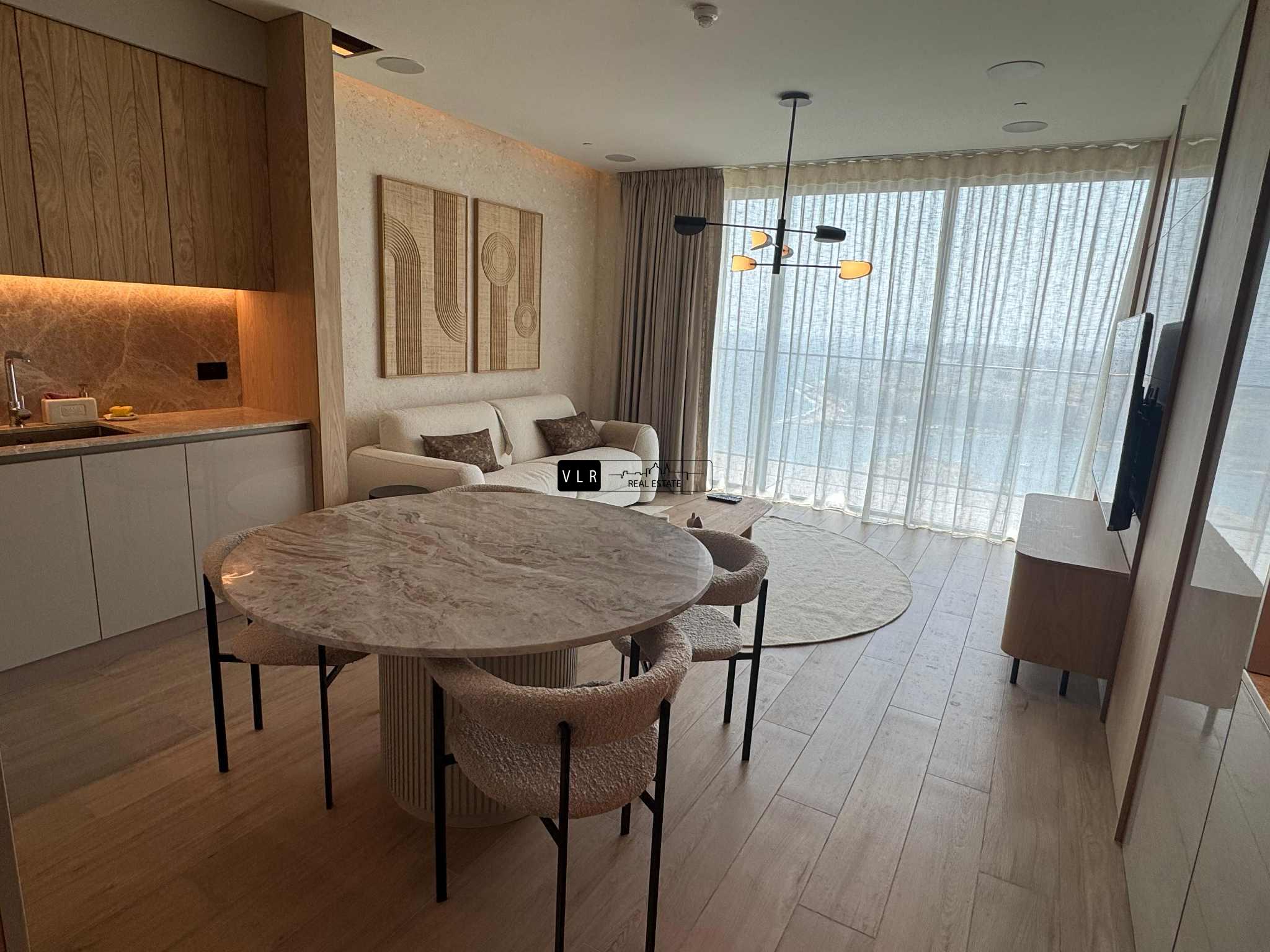 Mercury towers 29 th floor Apartment.