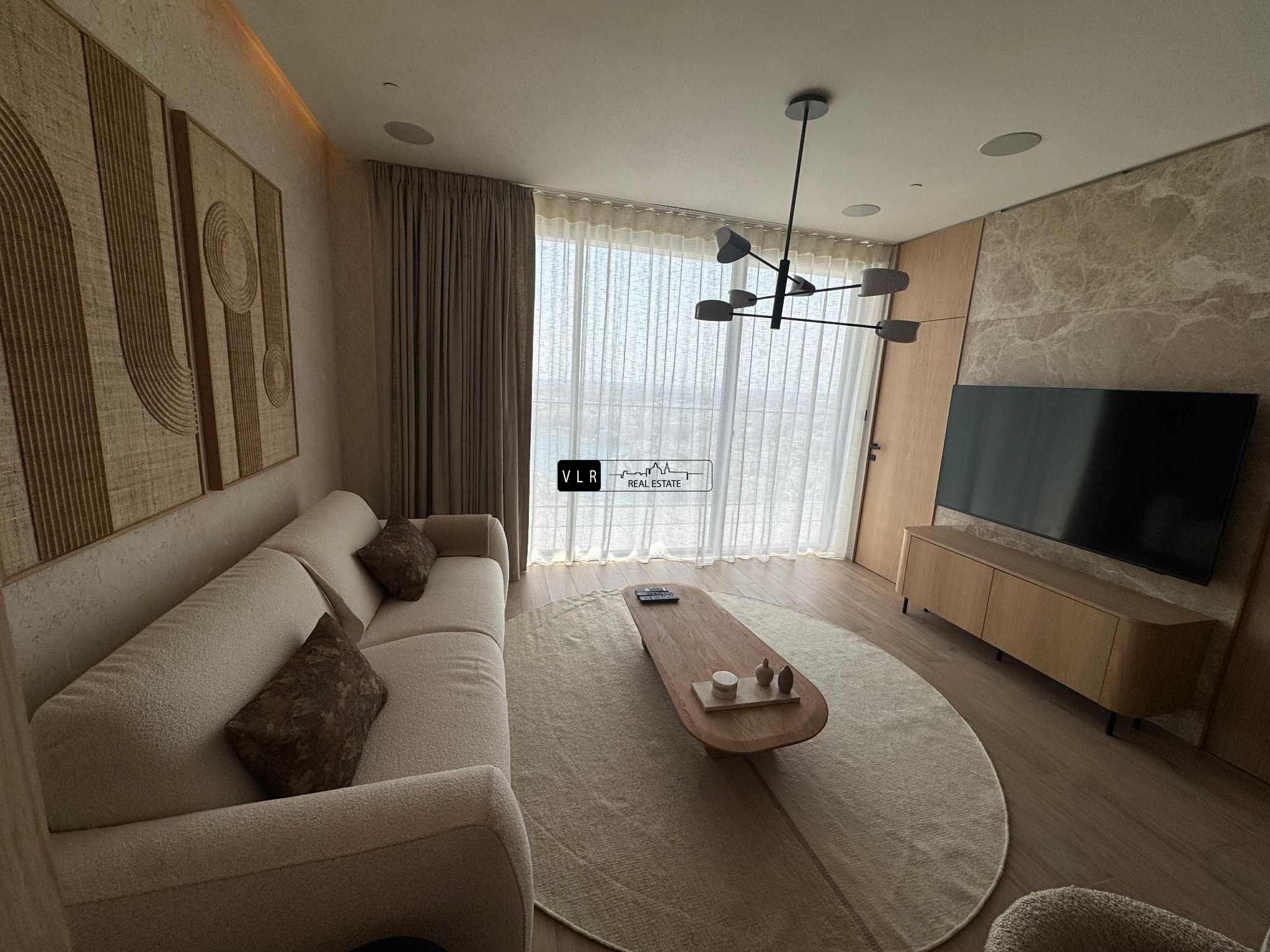 Mercury towers 29 th floor Apartment.