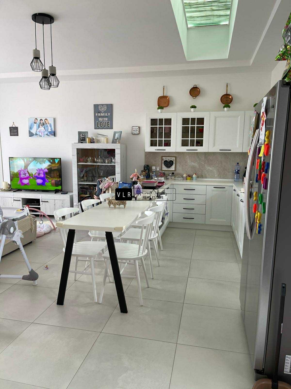 Penthouse with Pool & Mdina Views