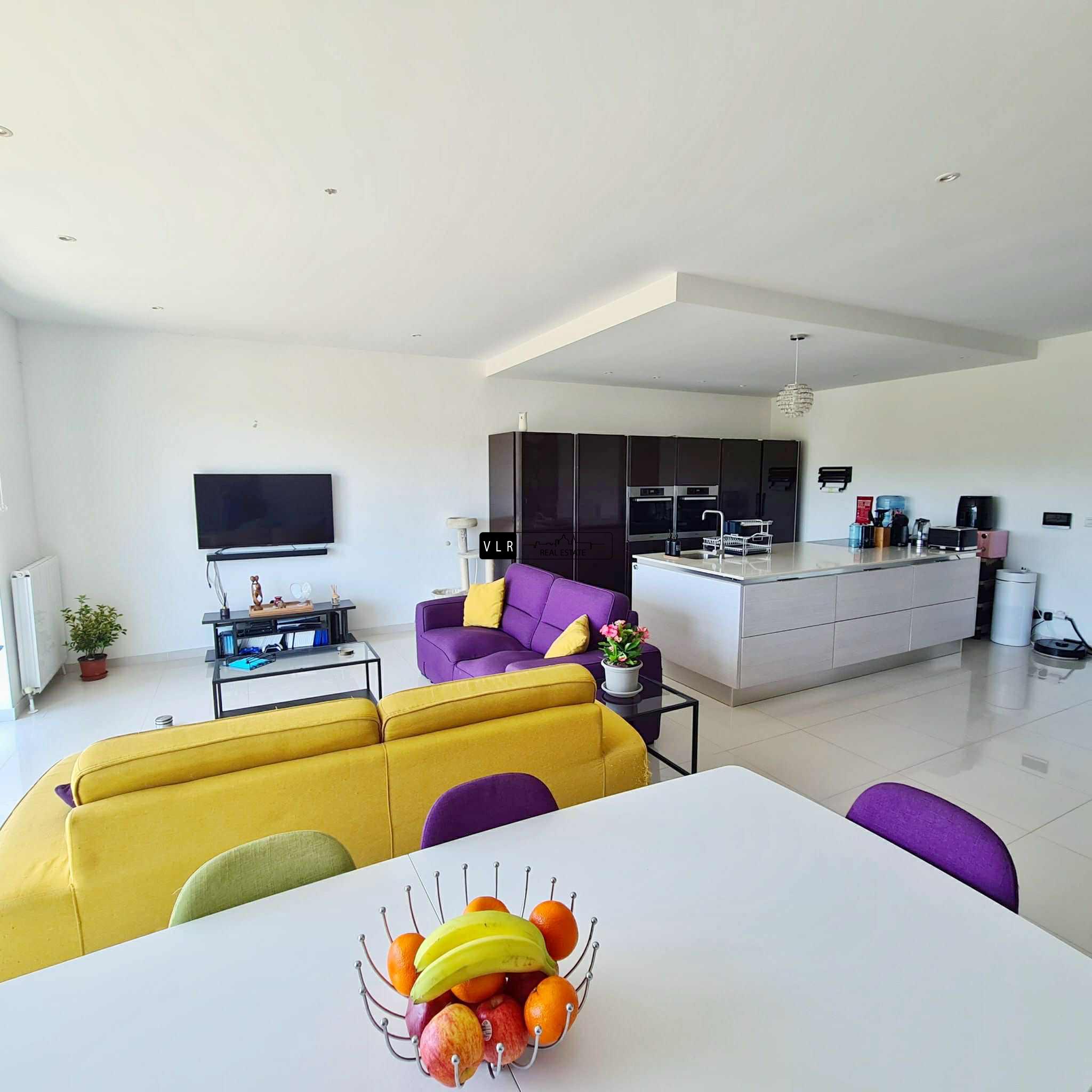 2nd floor duplex maisonette with pool Birżebbuġa.