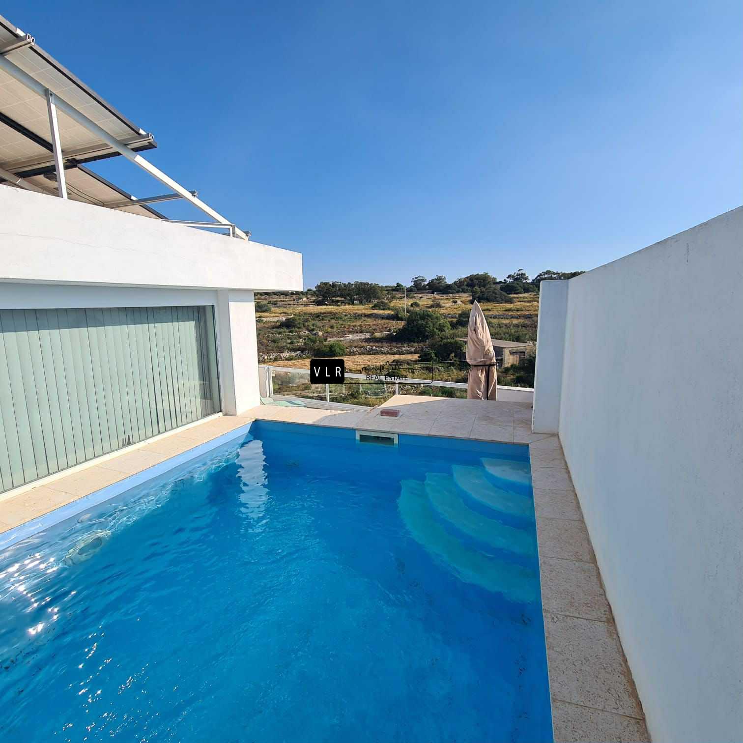 2nd floor duplex maisonette with pool Birżebbuġa.