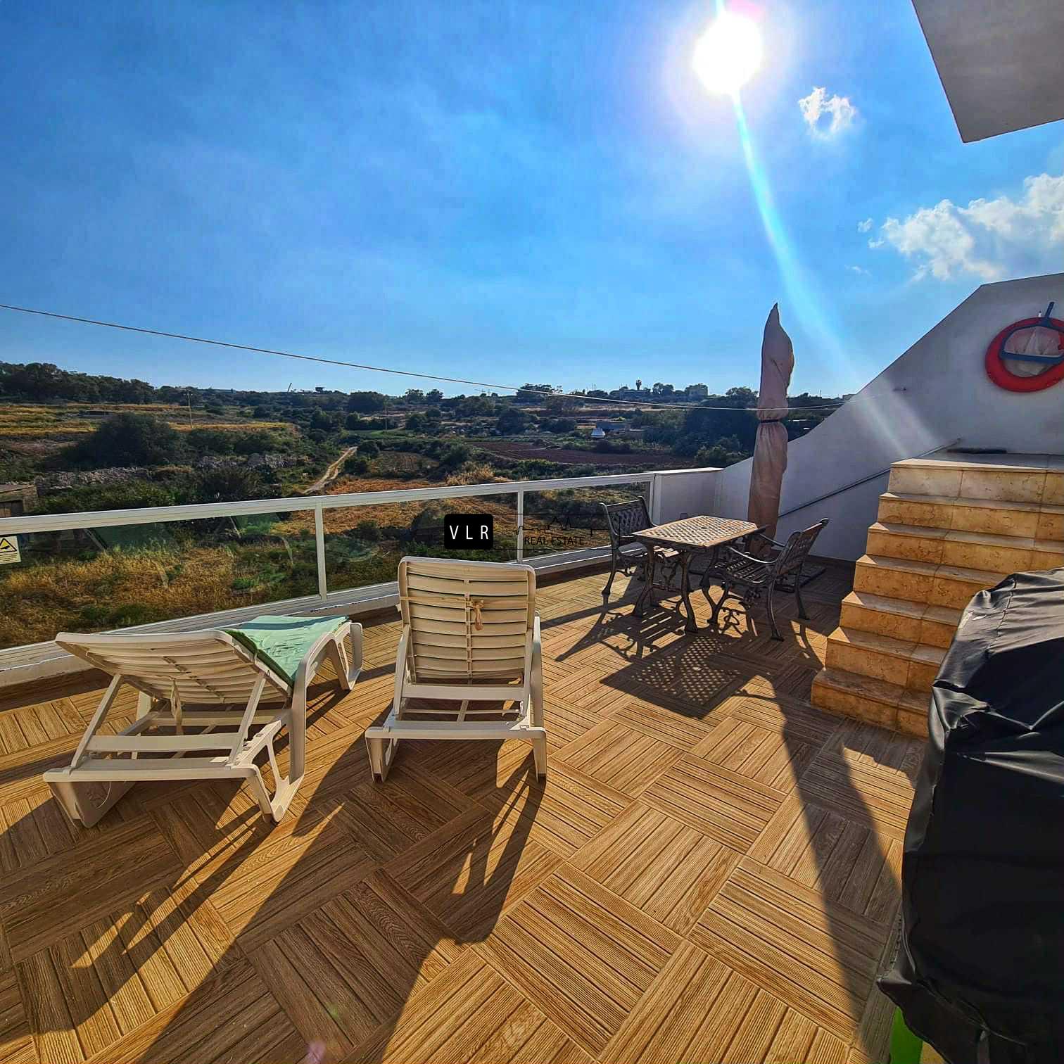 2nd floor duplex maisonette with pool Birżebbuġa.