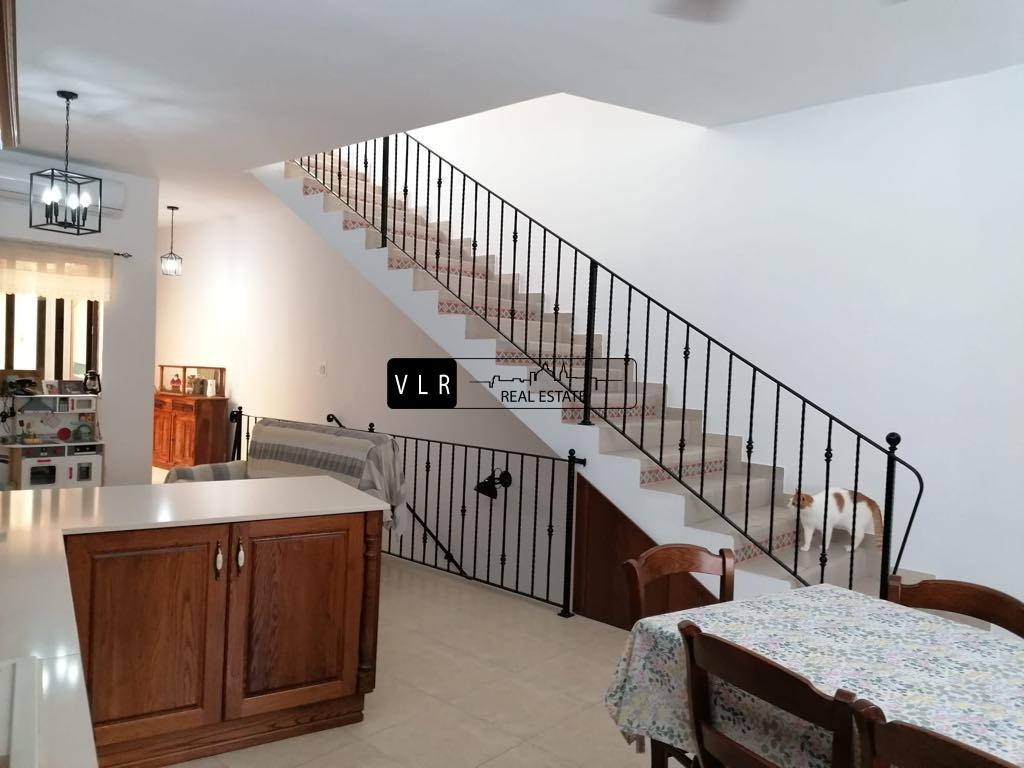 SIGGIEWI :Solitary Duplex Maisonette