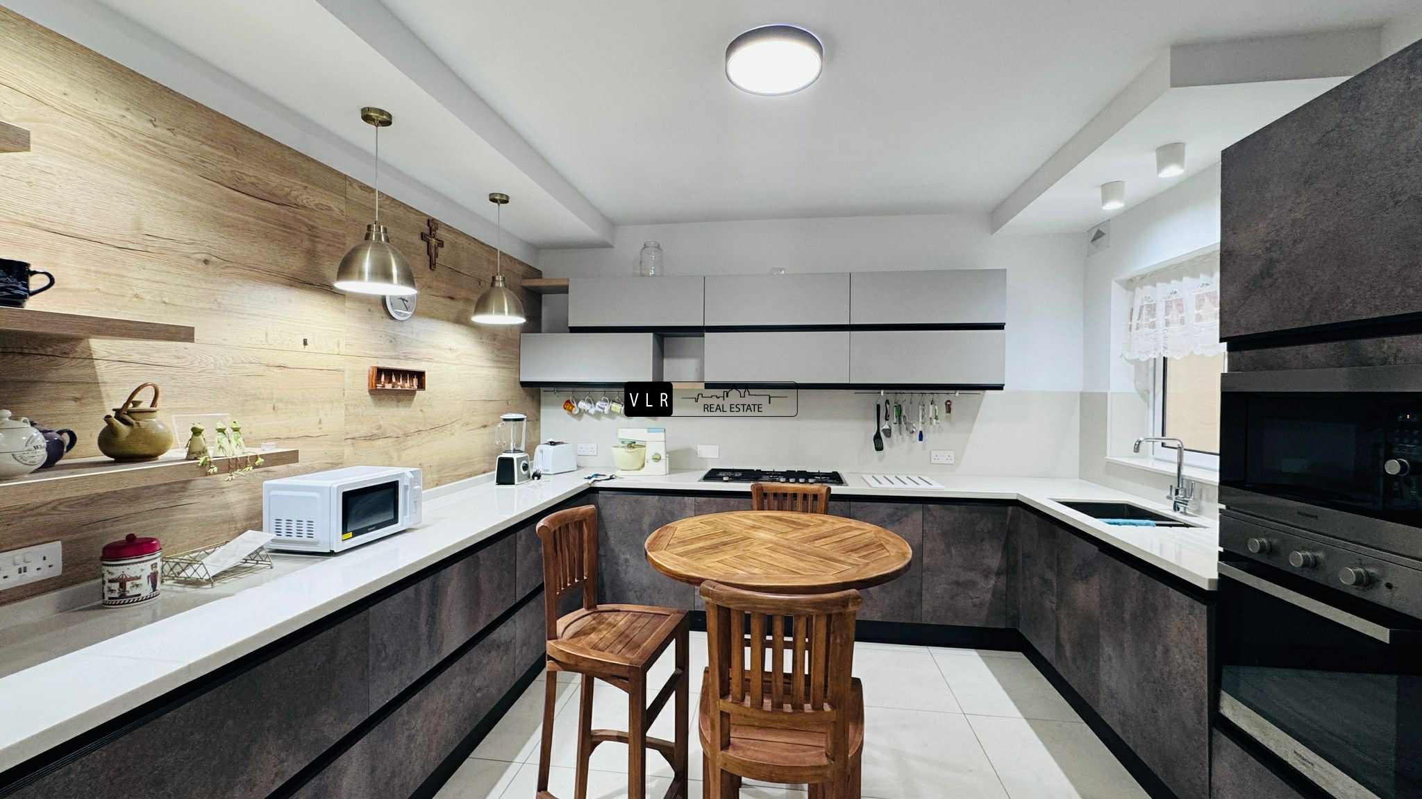 Apartment ; Front terrace – enjoy panoramic sea views