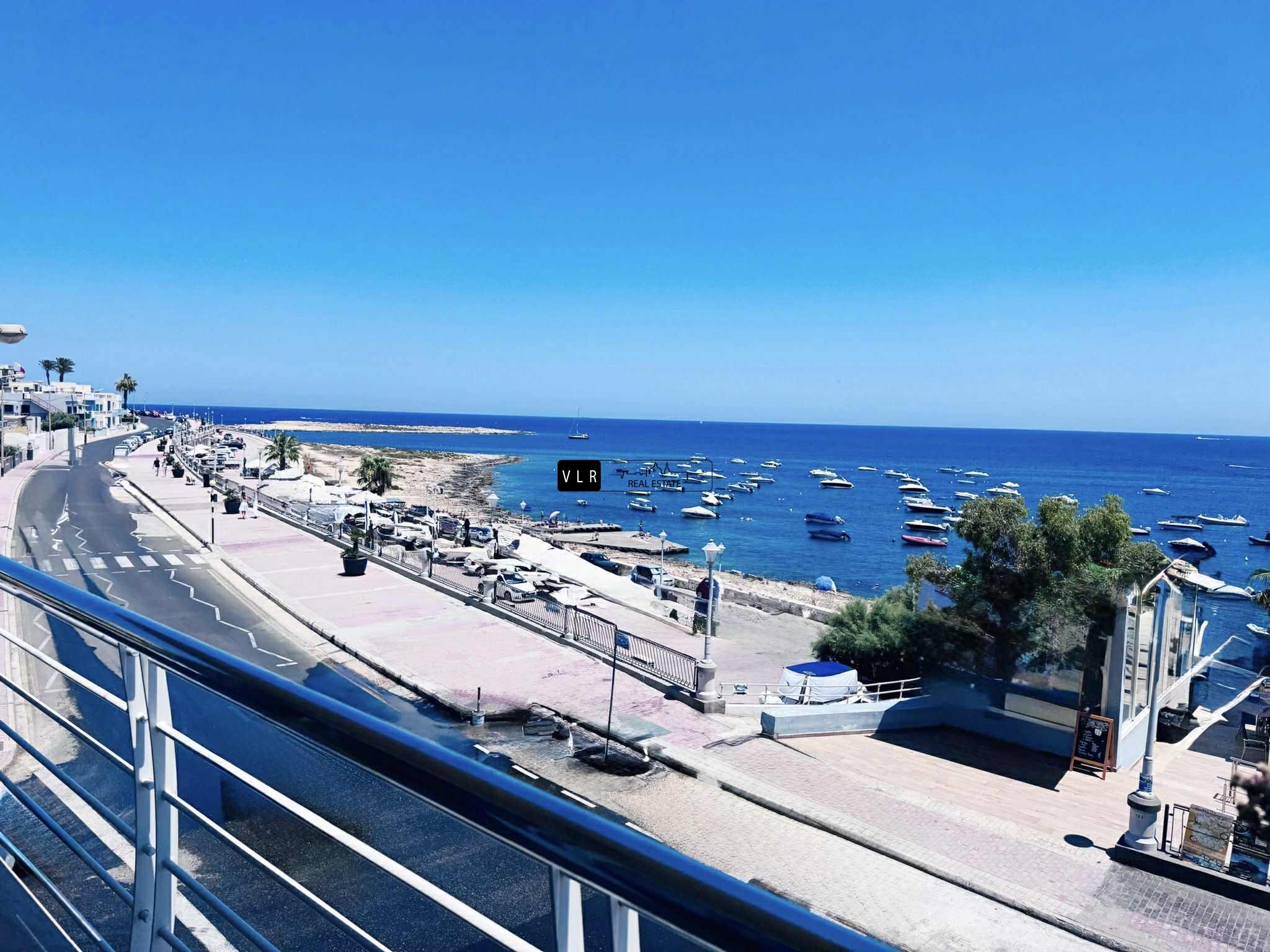 Apartment ; Front terrace – enjoy panoramic sea views